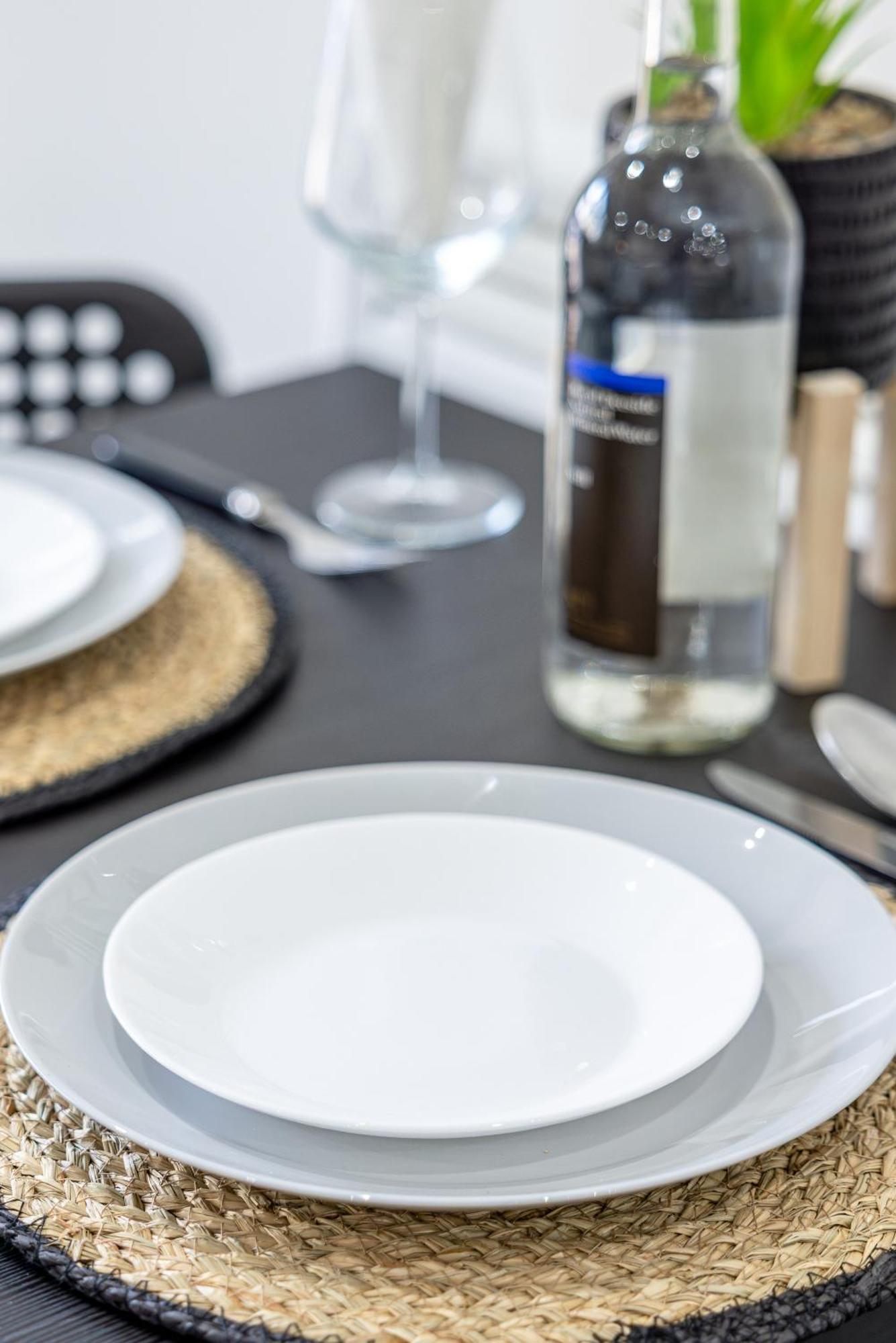 Rnm - Upgraded Business Stay For Travelling Contractors, All Amenities, Private Access Entire Place, Kitchen & Washroom, Smart Tv, Easy Access, Parking Nearby Cradley Heath Εξωτερικό φωτογραφία