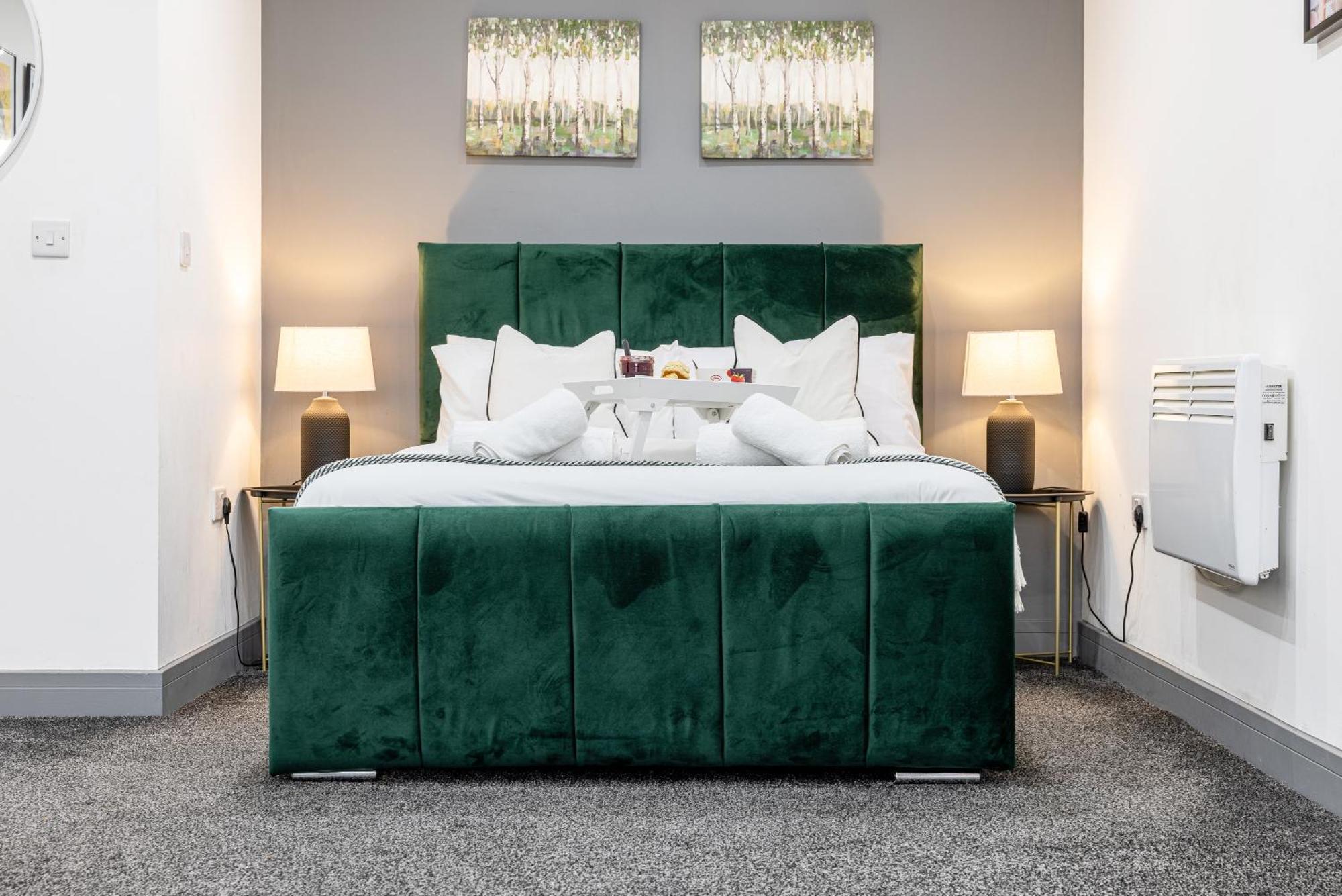 Rnm - Upgraded Business Stay For Travelling Contractors, All Amenities, Private Access Entire Place, Kitchen & Washroom, Smart Tv, Easy Access, Parking Nearby Cradley Heath Εξωτερικό φωτογραφία